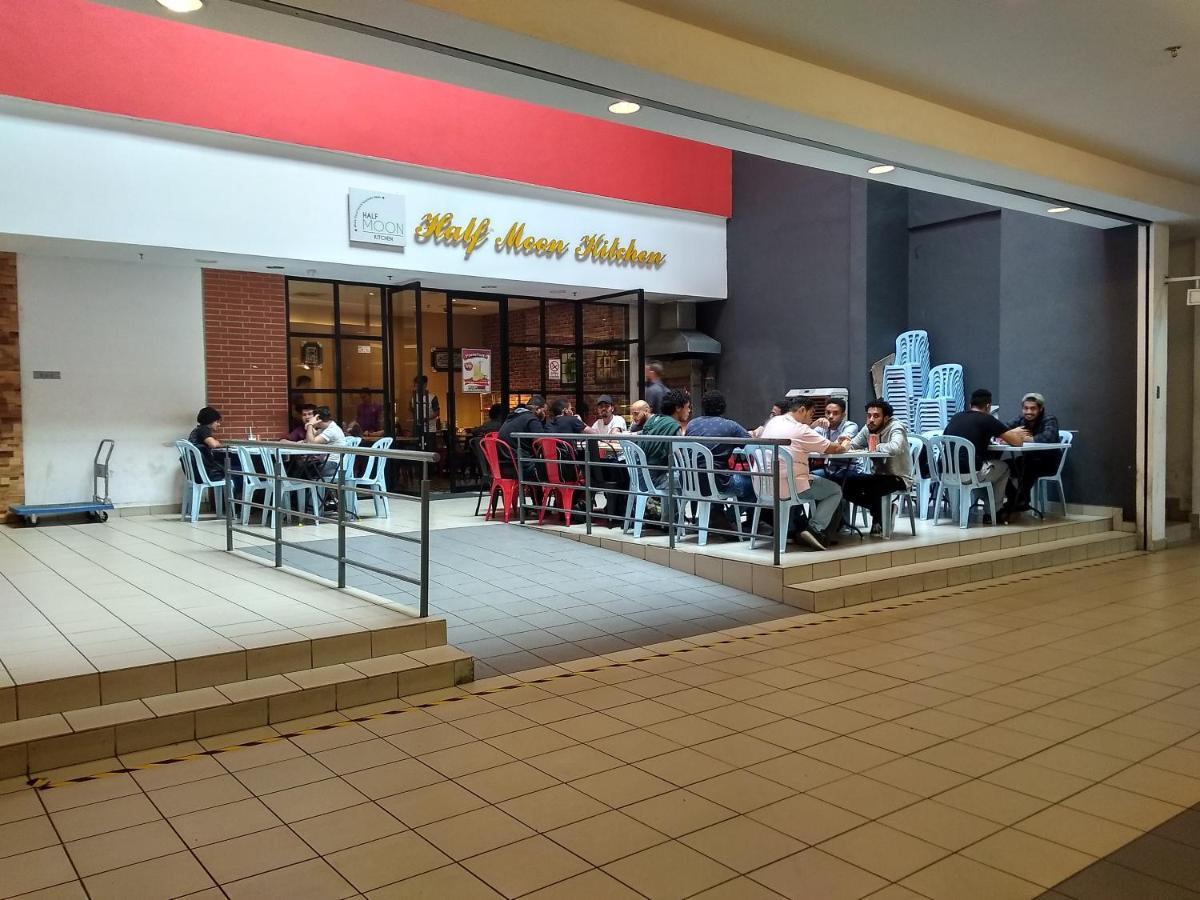 Azfa Duplex Suite At De Centrum Putrajaya Bangi Free Wifi Kajang Luaran gambar